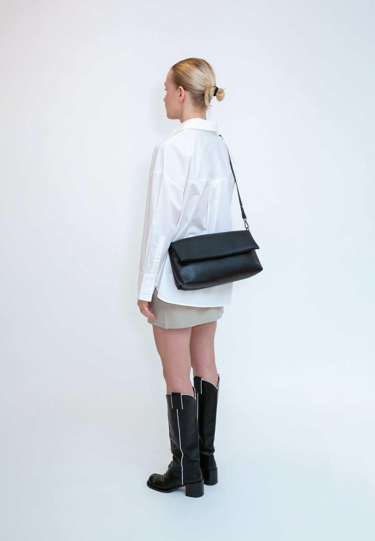 HVISK ARLENE SOFT STRUCTURE Clutch 009 Black