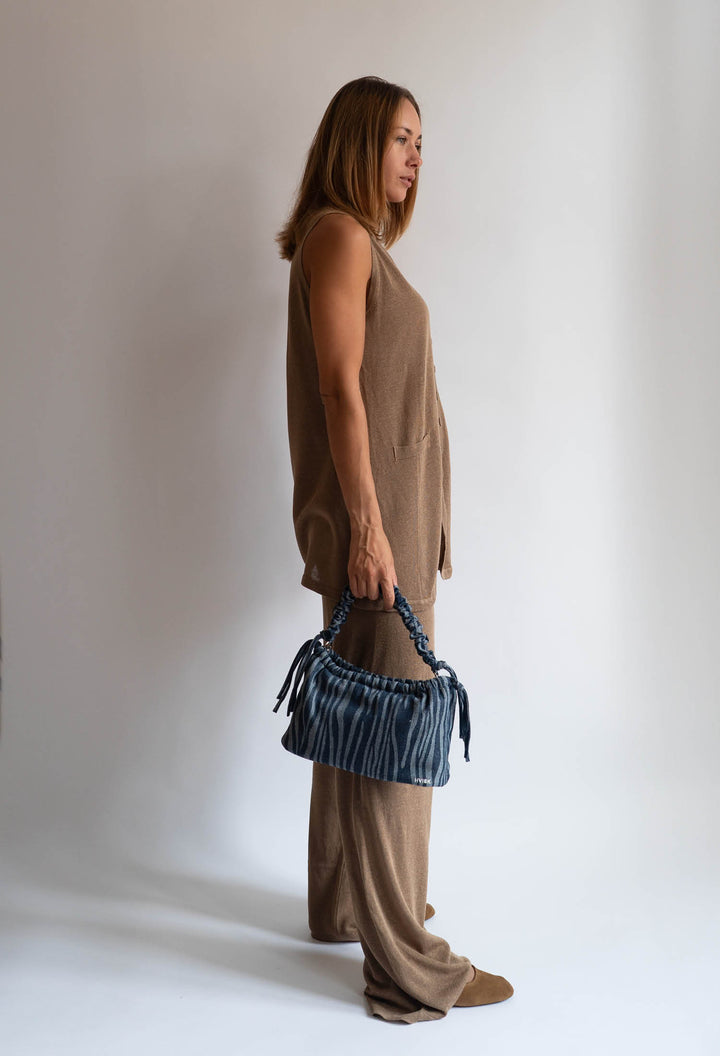 HVISK ARCADIA DENIM Crossbody 470 Navy Zebra