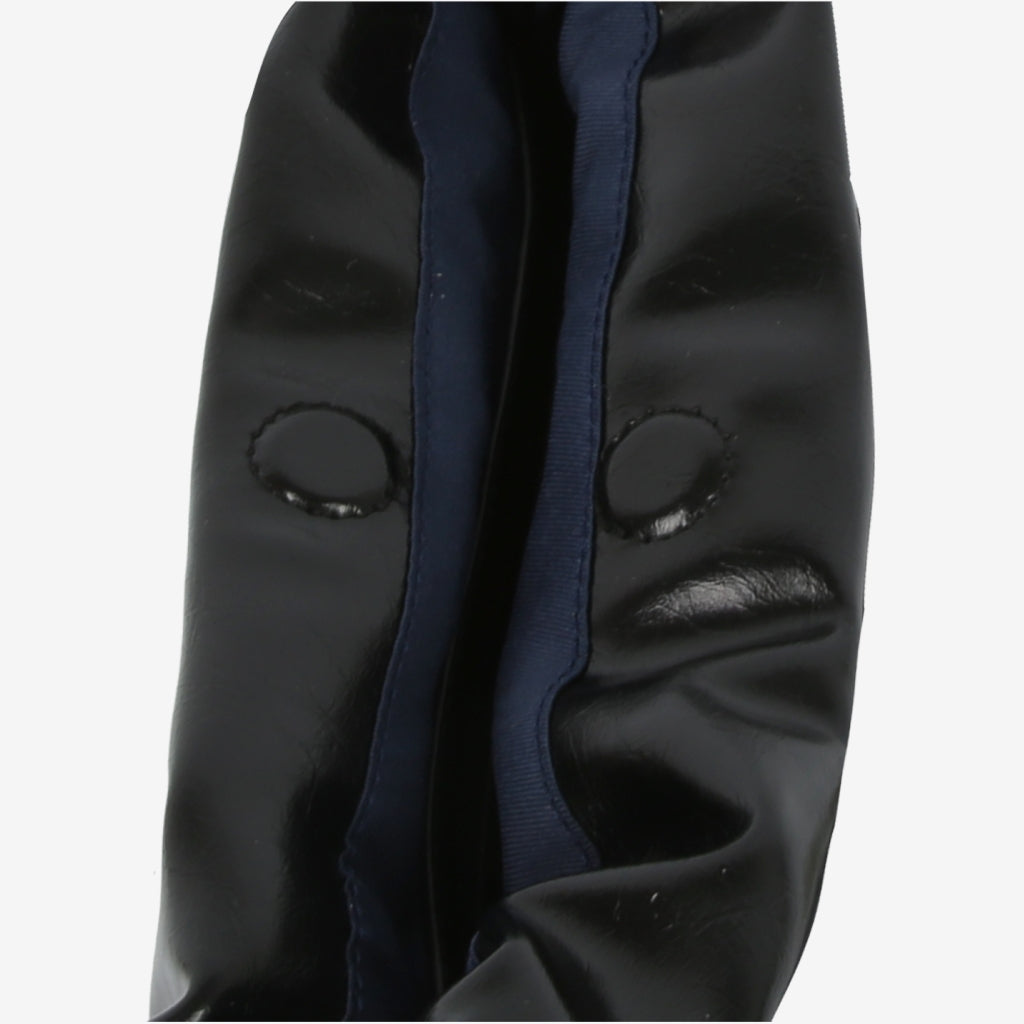 HVISK ARCANE LACQUER Shoulder Bag 009 Black