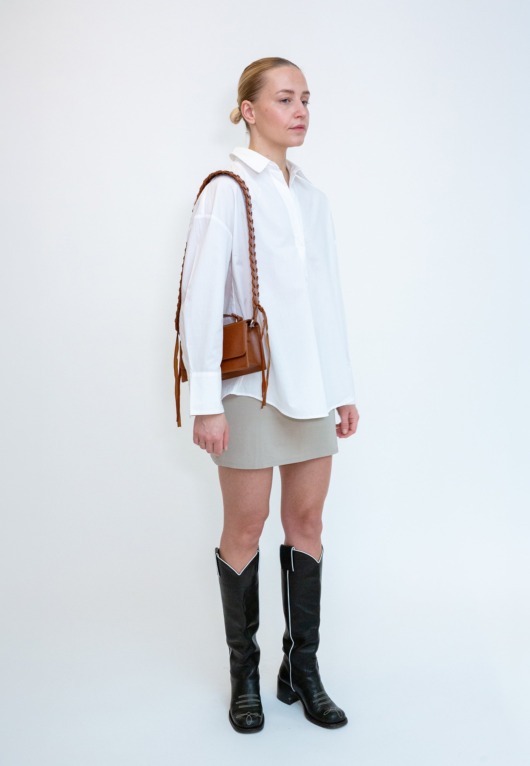 HVISK ARIA GLOSSY STRUCTURE Crossbody 499 Brown Amber