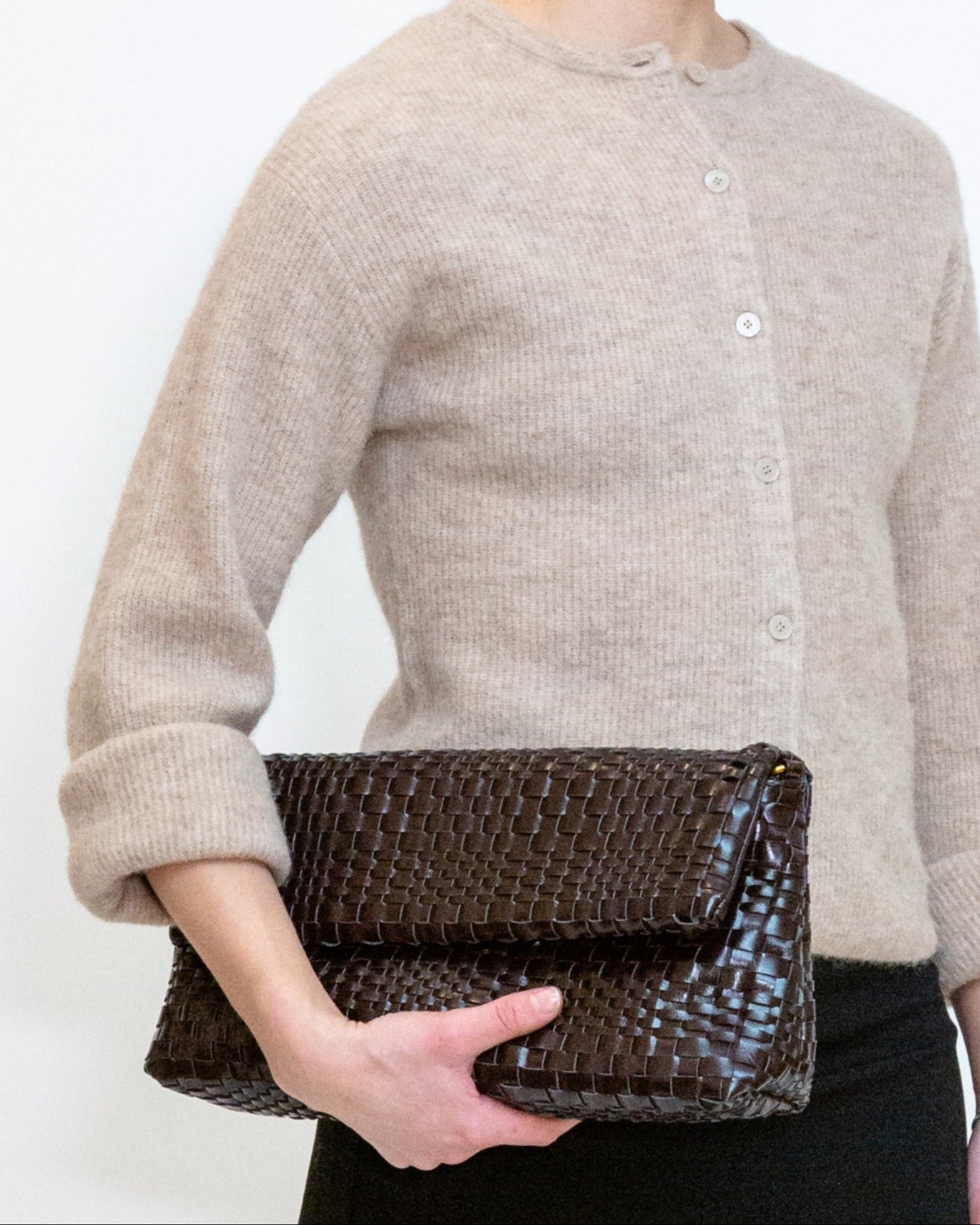 HVISK Arlene Braided Raw Clutch 507 Umber Brown