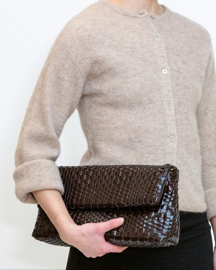 HVISK Arlene Braided Raw Clutch 507 Umber Brown