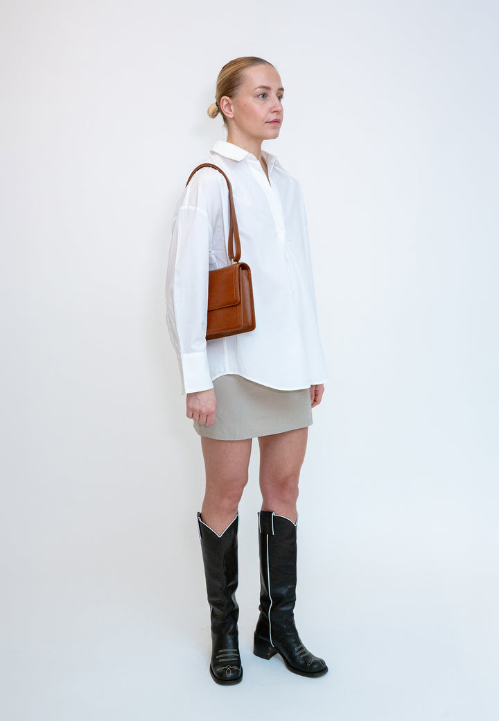 HVISK CALLIE GLOSSY STRUCTURE Crossbody 499 Brown Amber