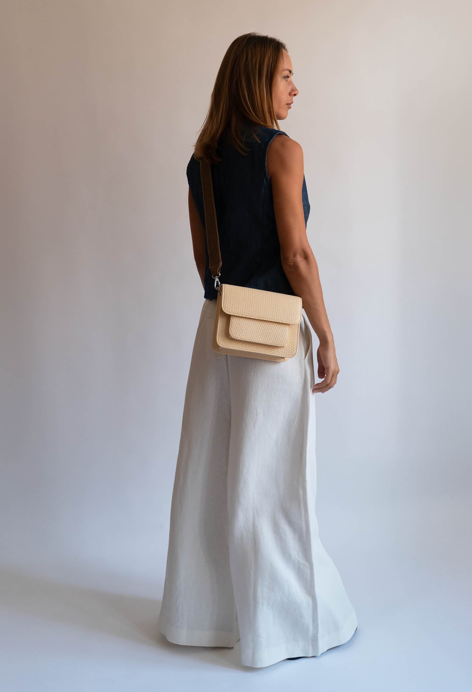 CAYMAN POCKET RAFFIA STRUCTURE - Raffia Sand