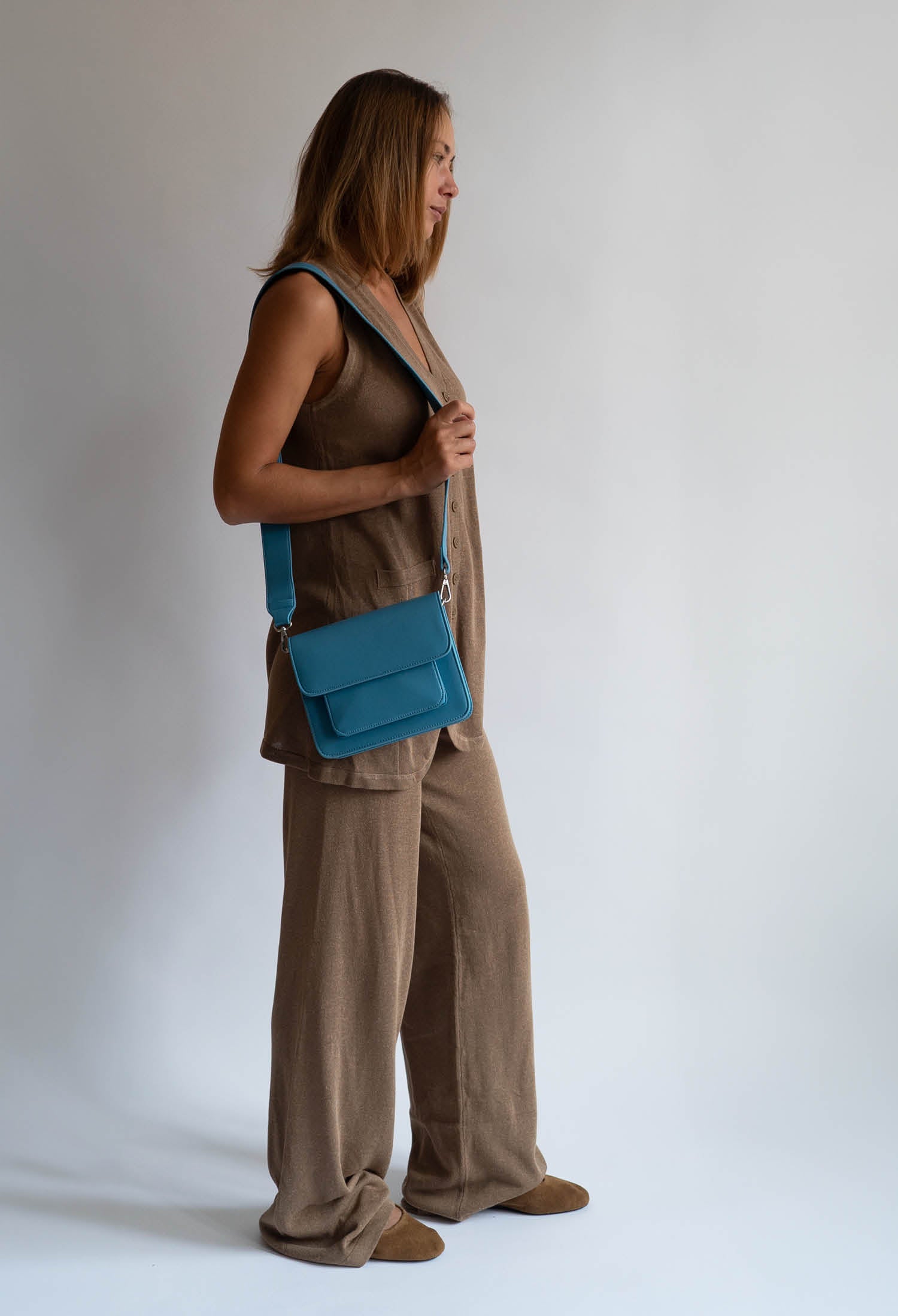 HVISK CAYMAN POCKET SOFT STRUCTURE Crossbody 466 Bondi Blue