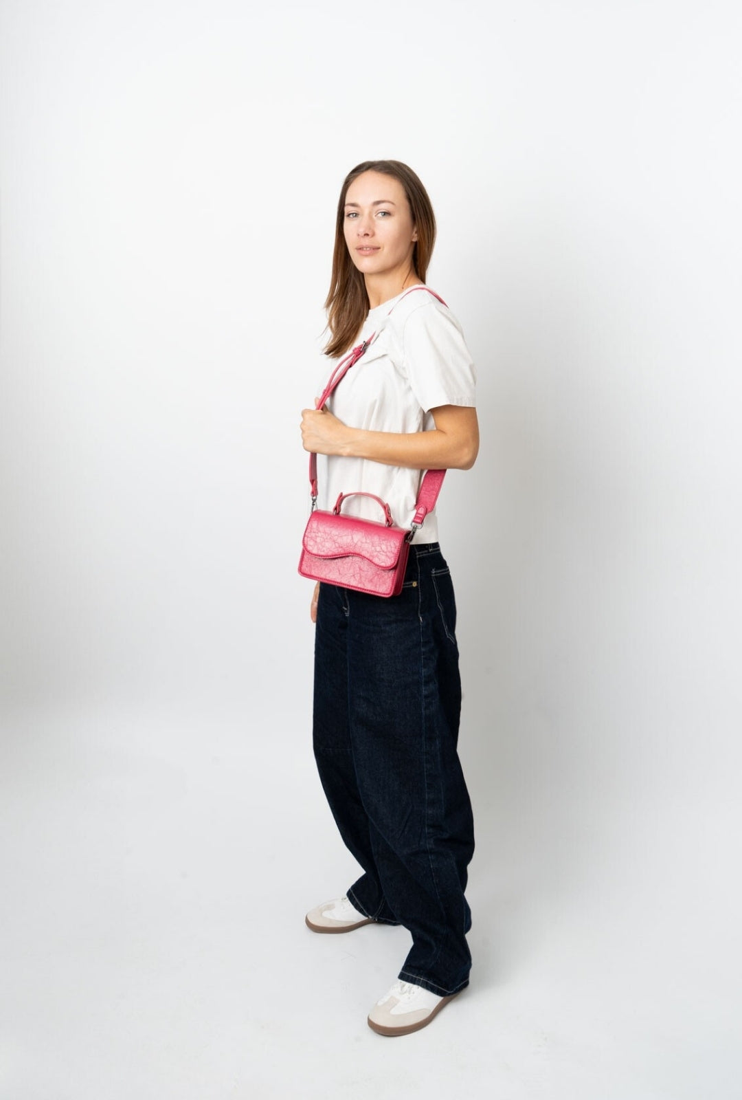 HVISK CRANE RAW STRUCTURE Crossbody 479 Fuchsia Pink
