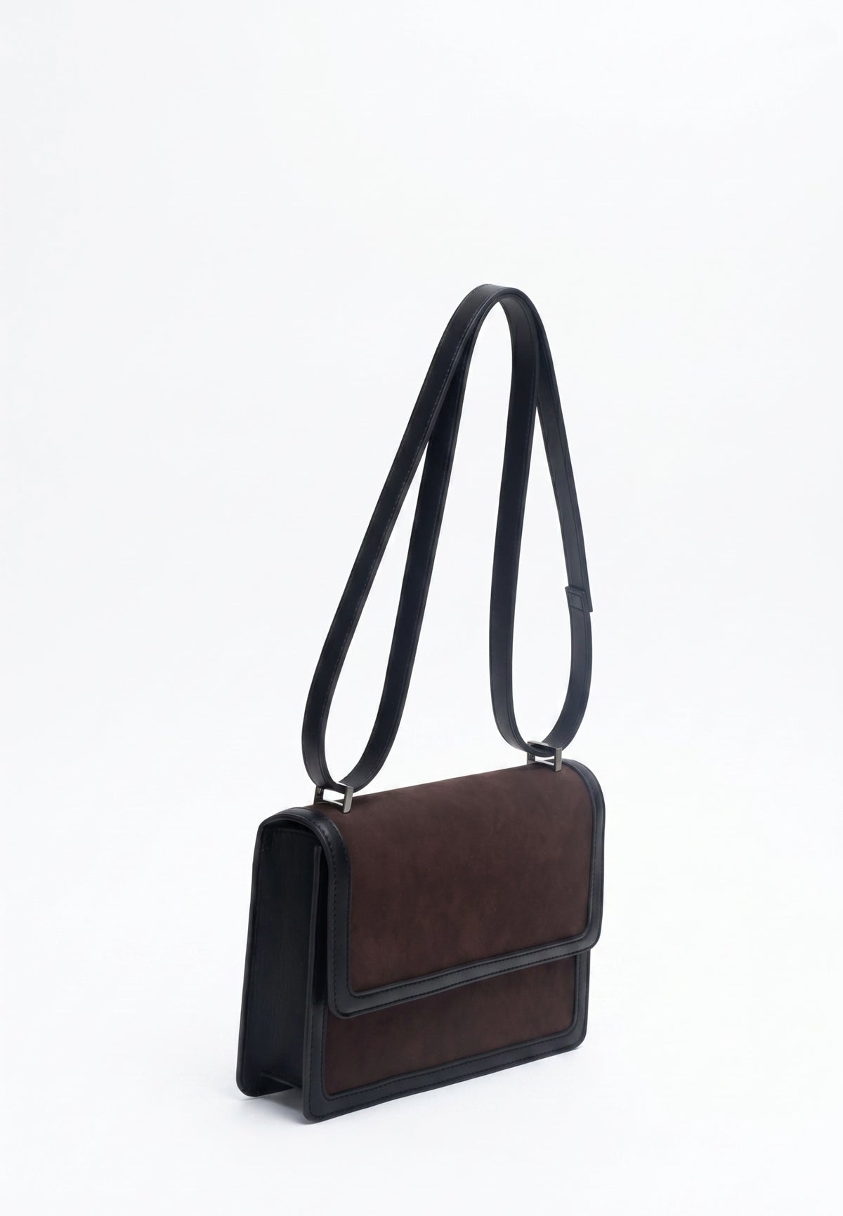 HVISK Callie Brush Crossbody 514 Umber Brown / Black