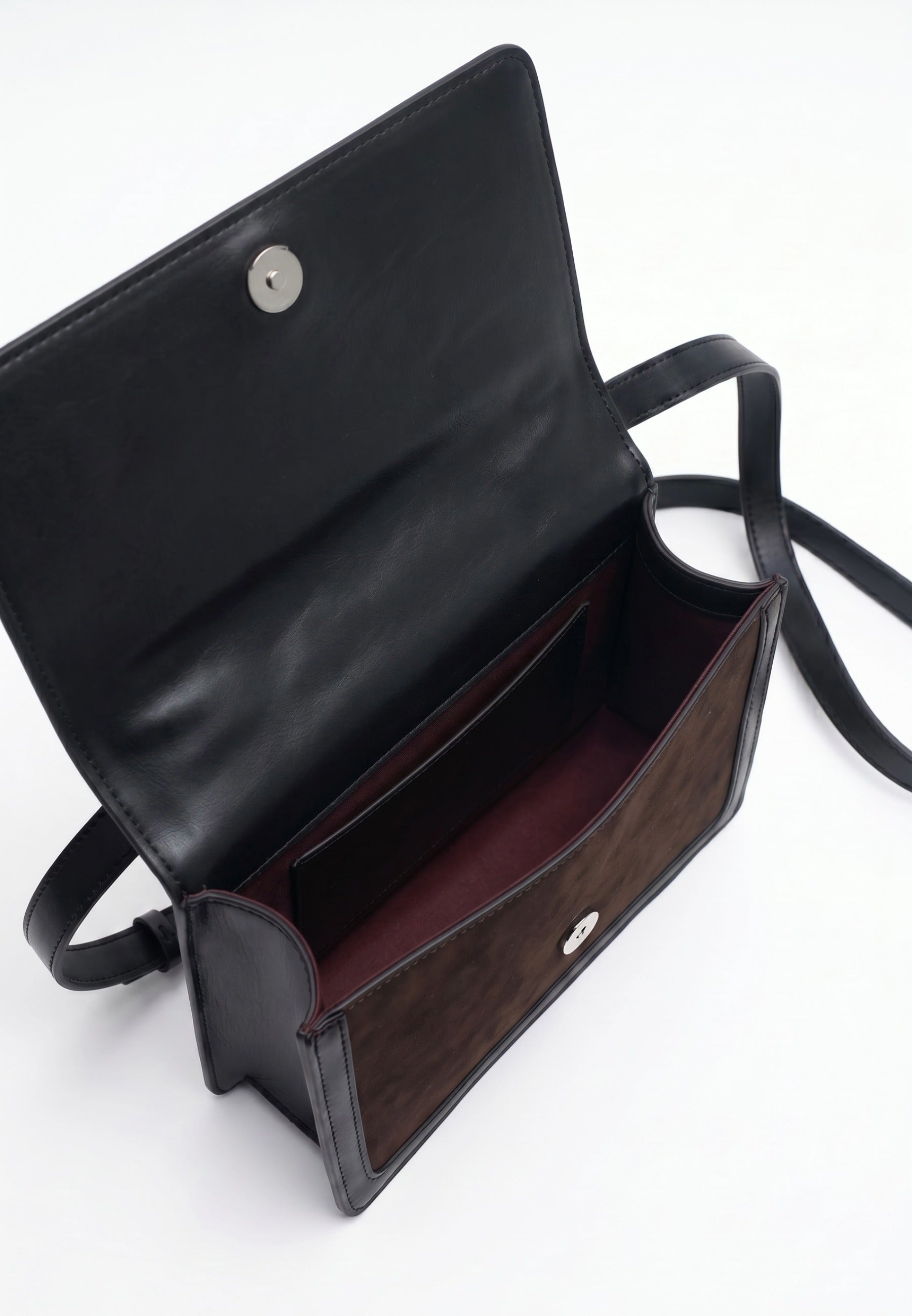 HVISK Callie Brush Crossbody 514 Umber Brown / Black