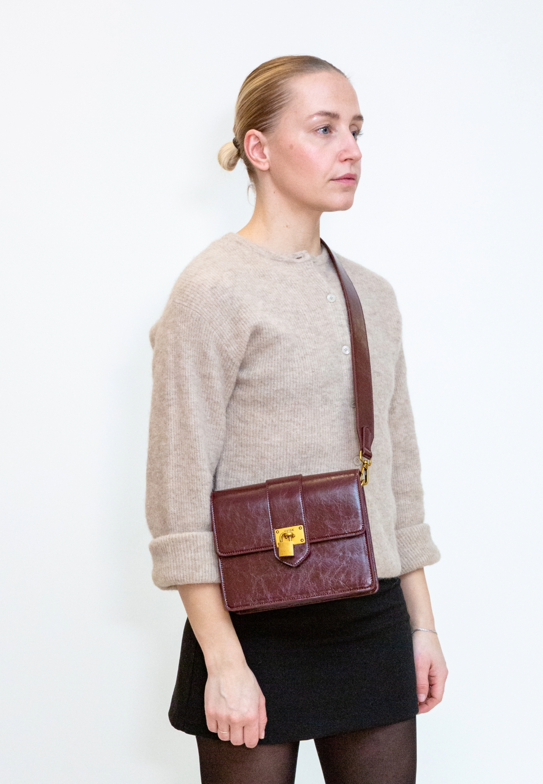 HVISK Cayman Raw Padlock Crossbody 508 Deep Burgundy