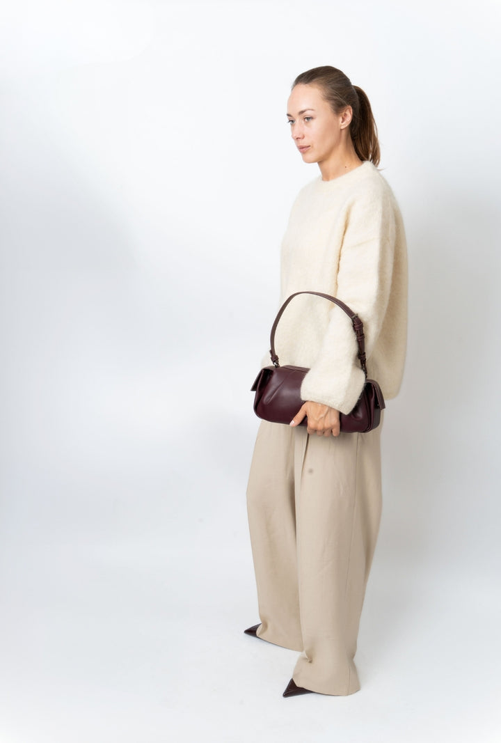 HVISK ELBIE SOFT STRUCTURE Shoulder Bag 475 Midnight Plum