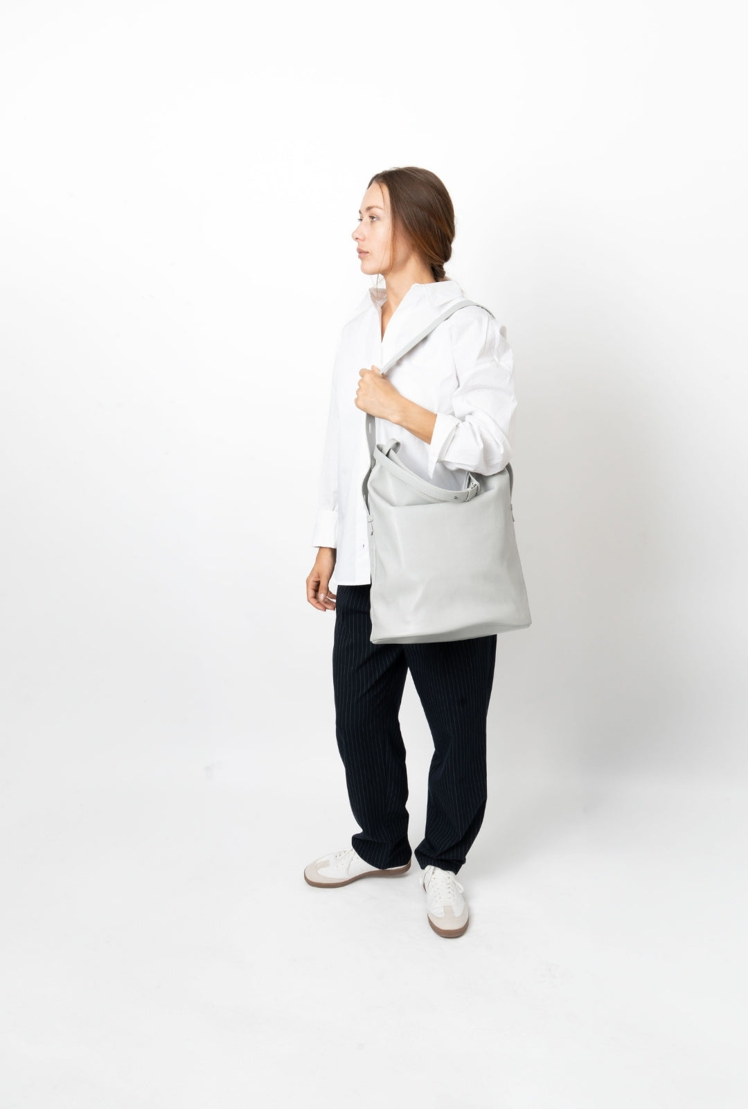 HVISK EMMETT GLOSSY STRUCTURE Tote Bag 477 Grey Aura