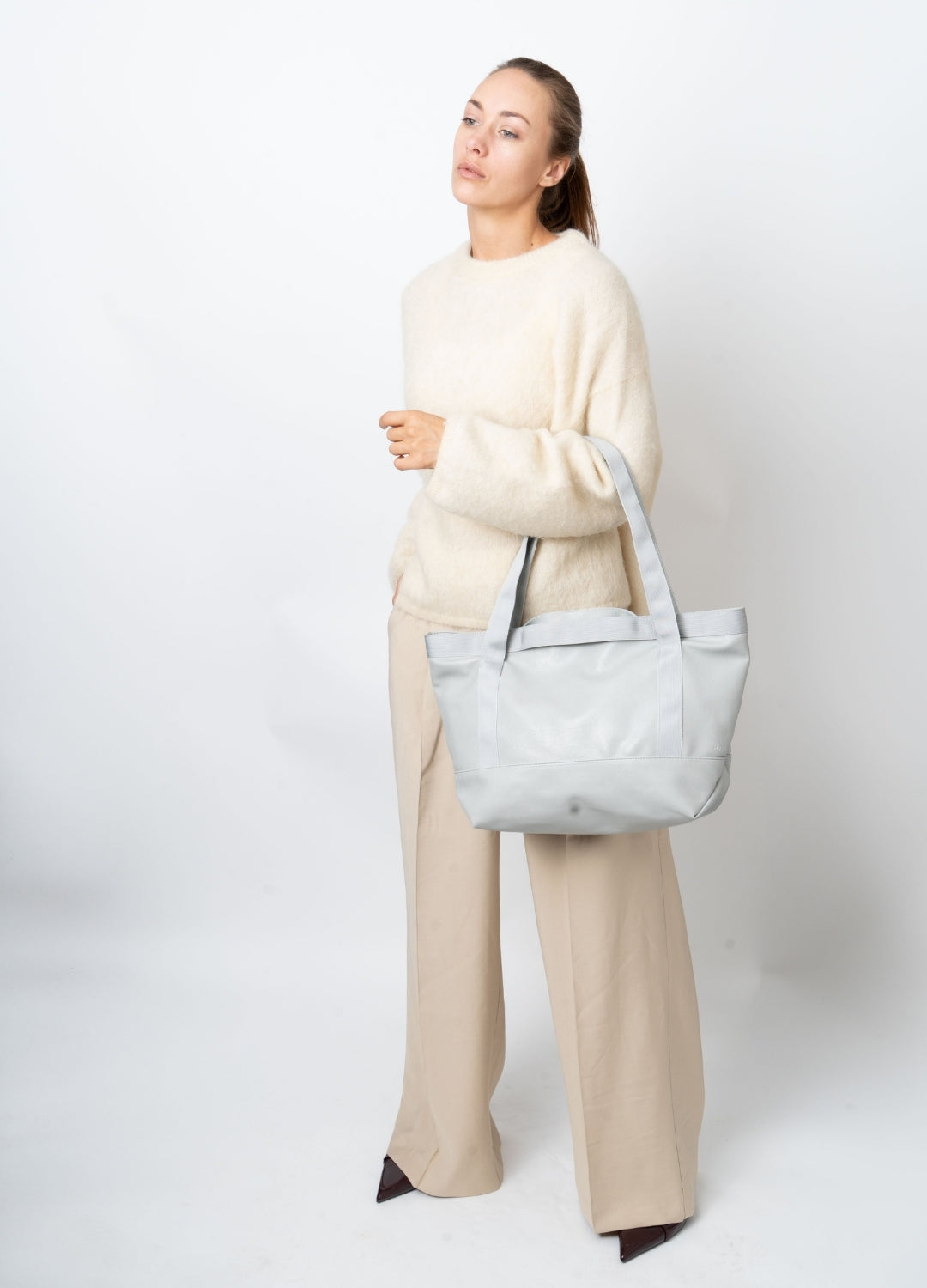 HVISK FETCH GLOSSY STRUCTURE Tote Bag 477 Grey Aura