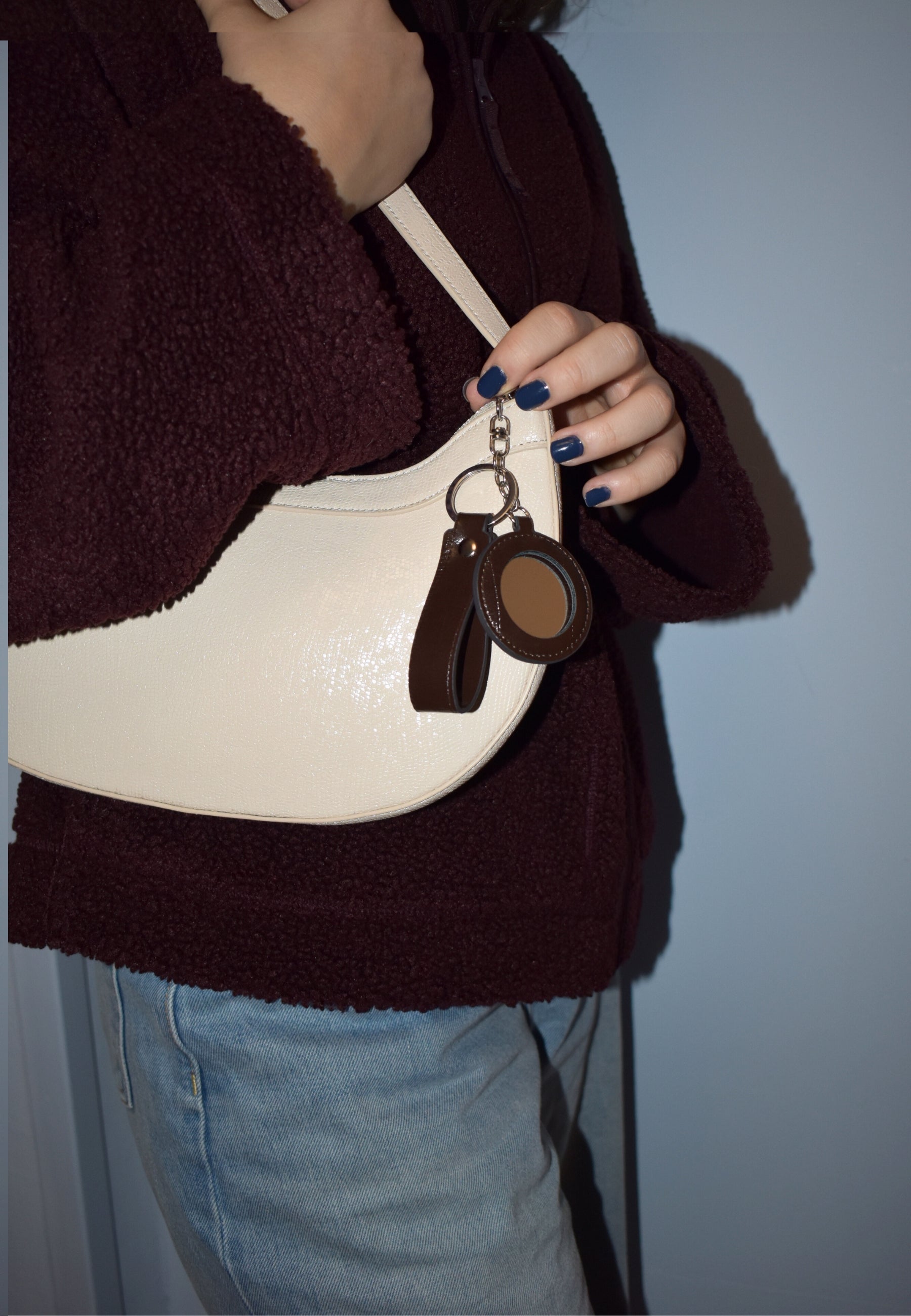 HVISK MIRROR CHARM Charm 485 Espresso