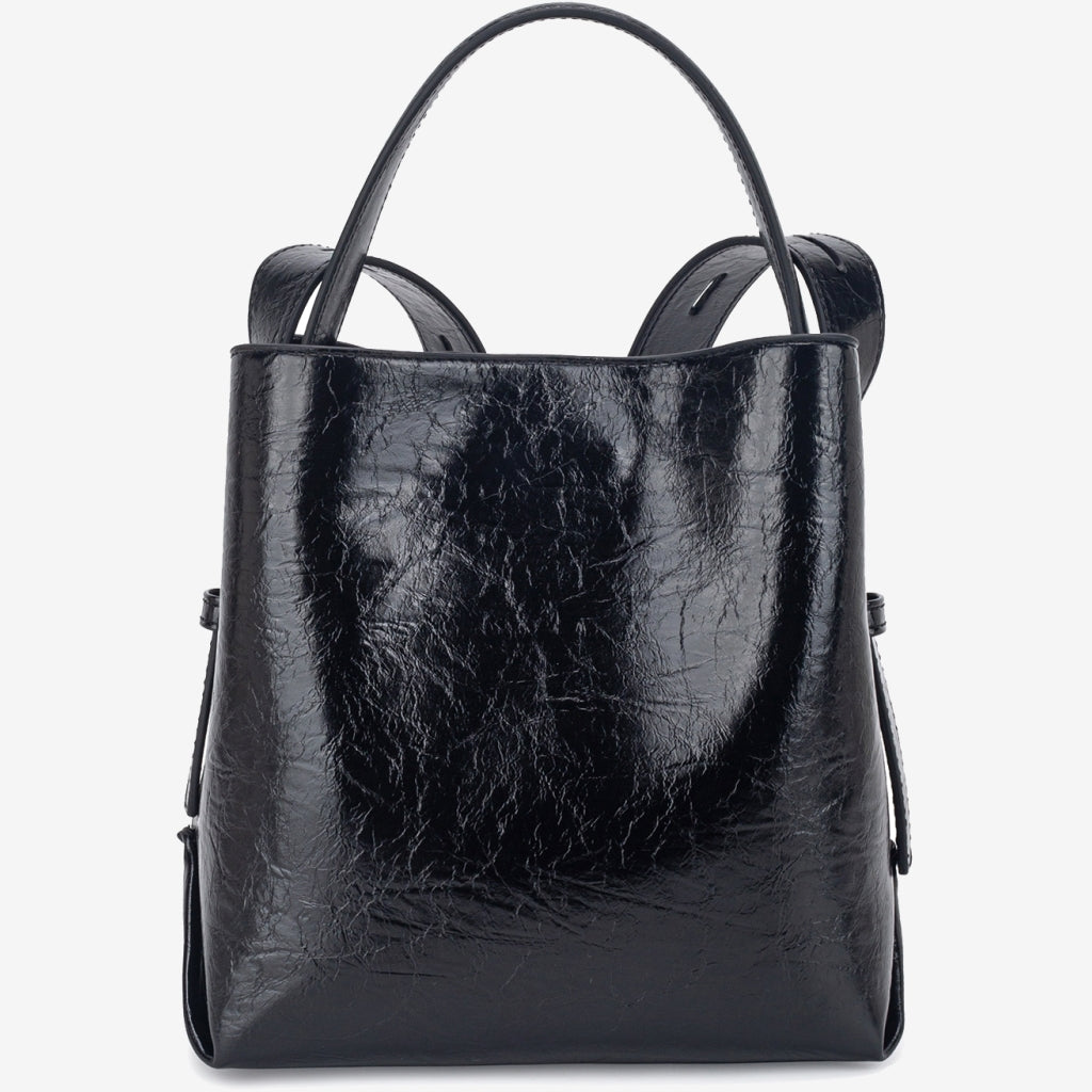 HVISK MOLLY LACQUER Shoulder Bag 009 Black