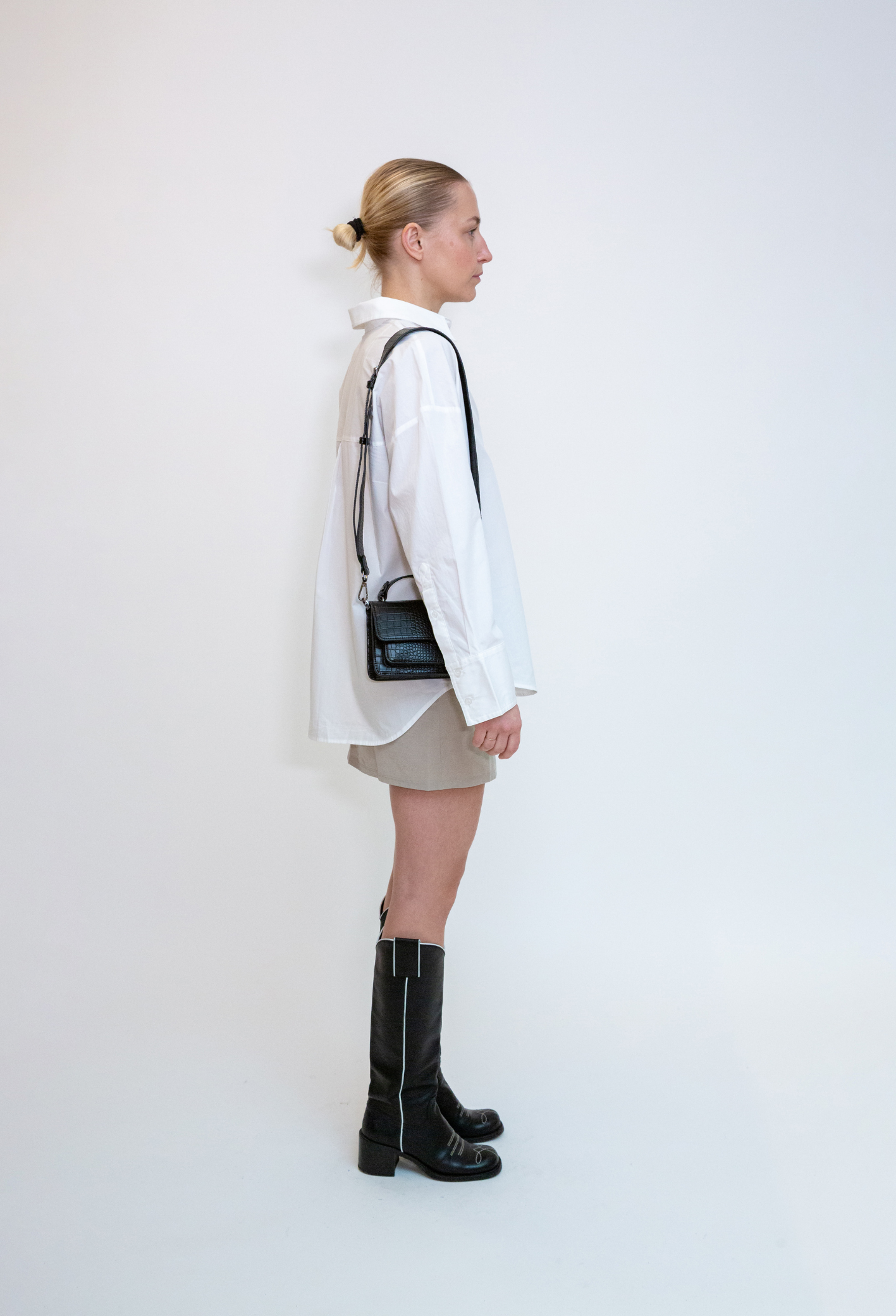 HVISK RENEI TRACE Crossbody 009 Black
