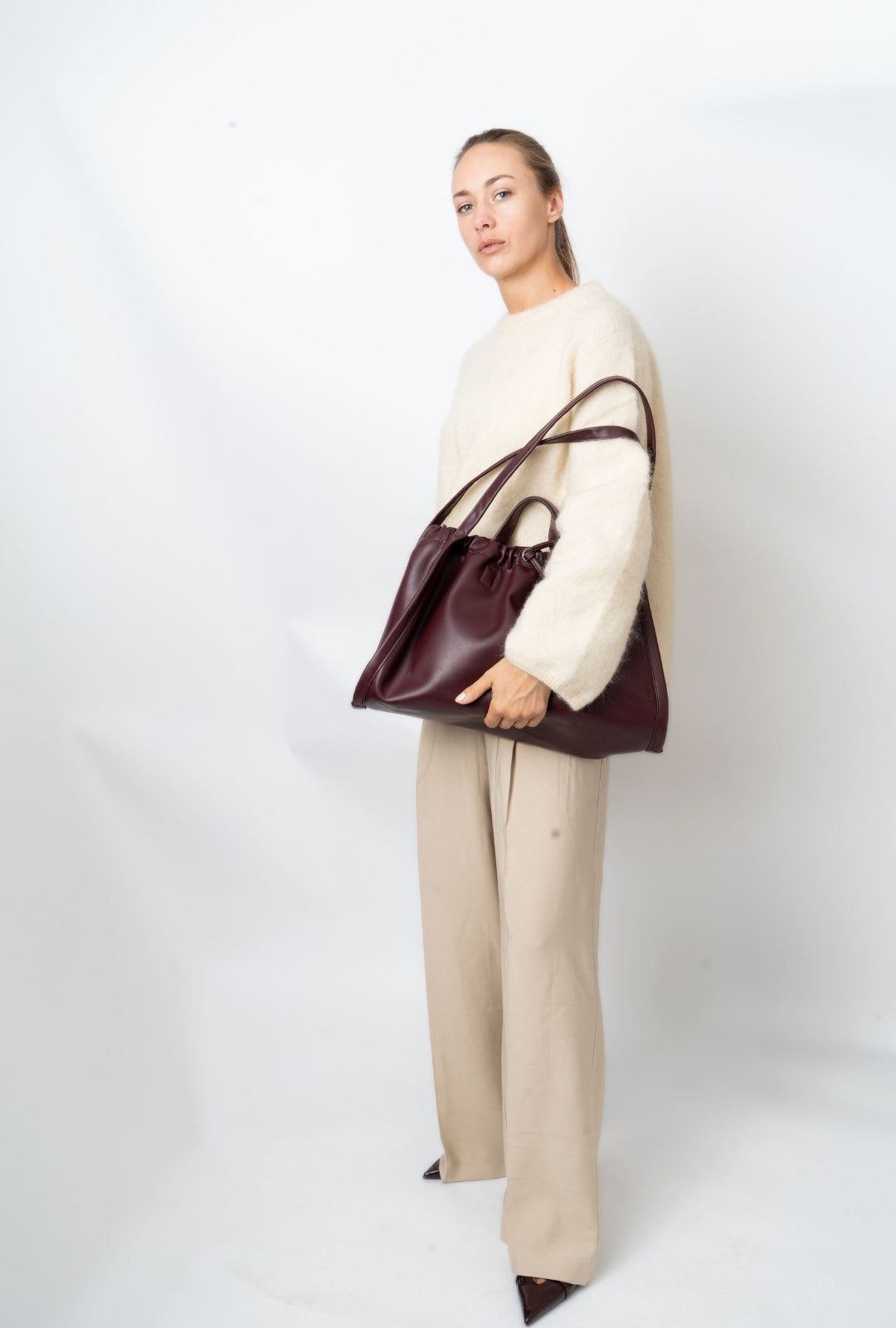 HVISK SAGE MEDIUM SOFT STRUCTURE Tote Bag 475 Midnight Plum