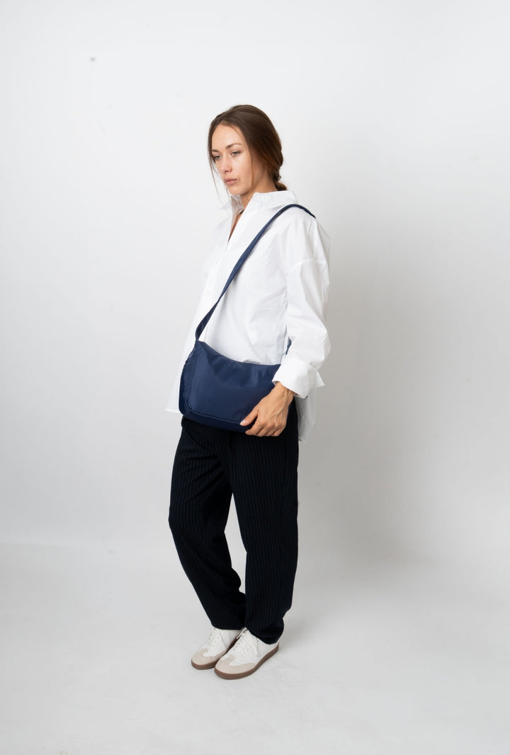 HVISK TRACY MATTE TWILL Crossbody 480 Eclipse Blue