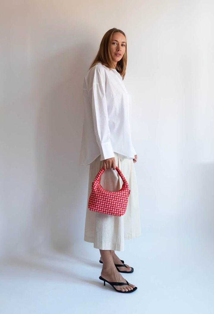 HVISK TWIST BRAIDED NEOPRENE Crossbody 465 Red Coral