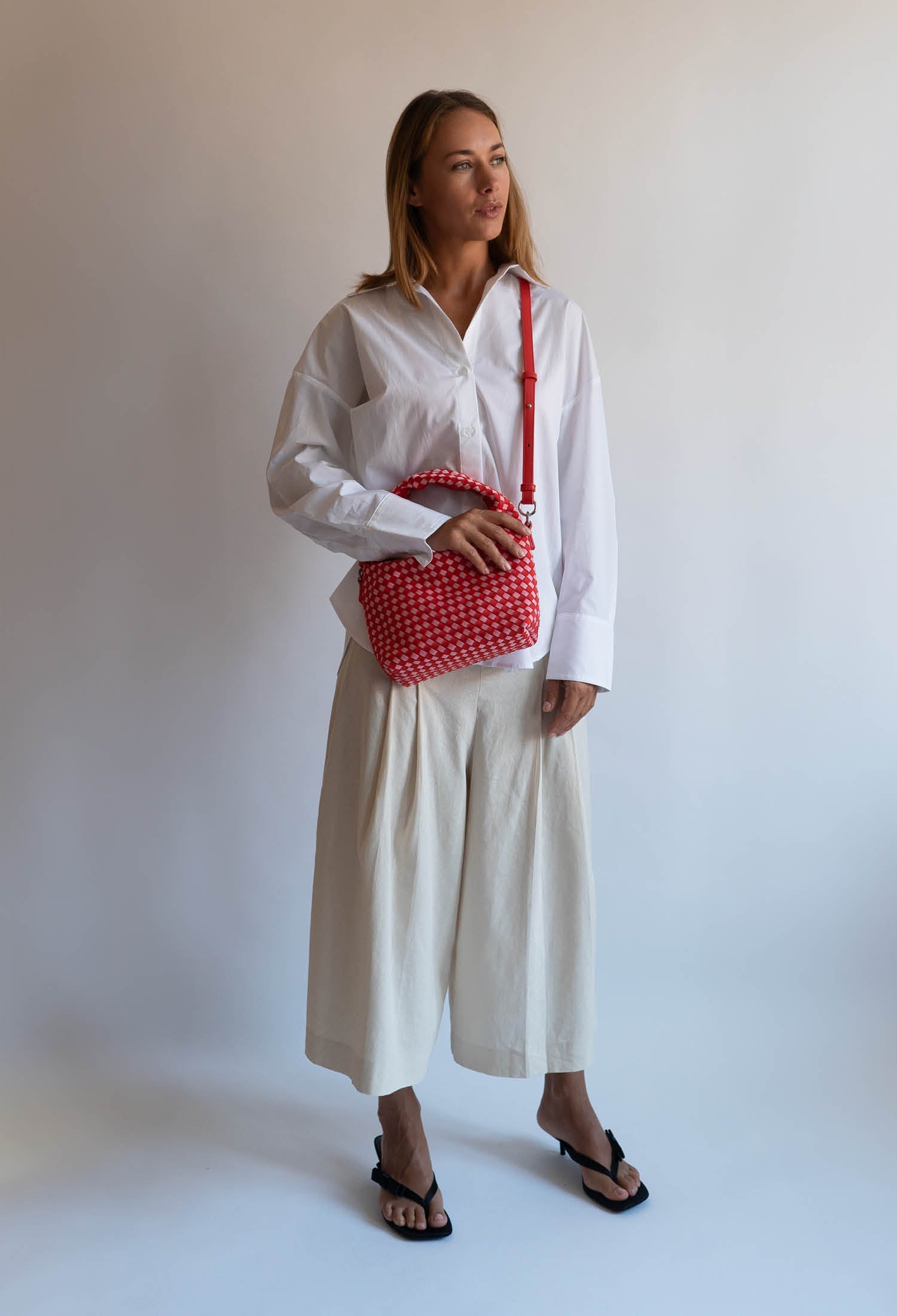 HVISK TWIST BRAIDED NEOPRENE Crossbody 465 Red Coral